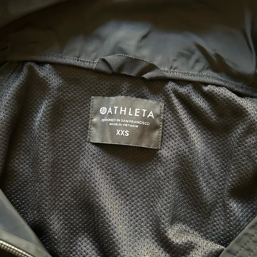 Athleta Women's Black Ski Jacket - Picture 12 of 12